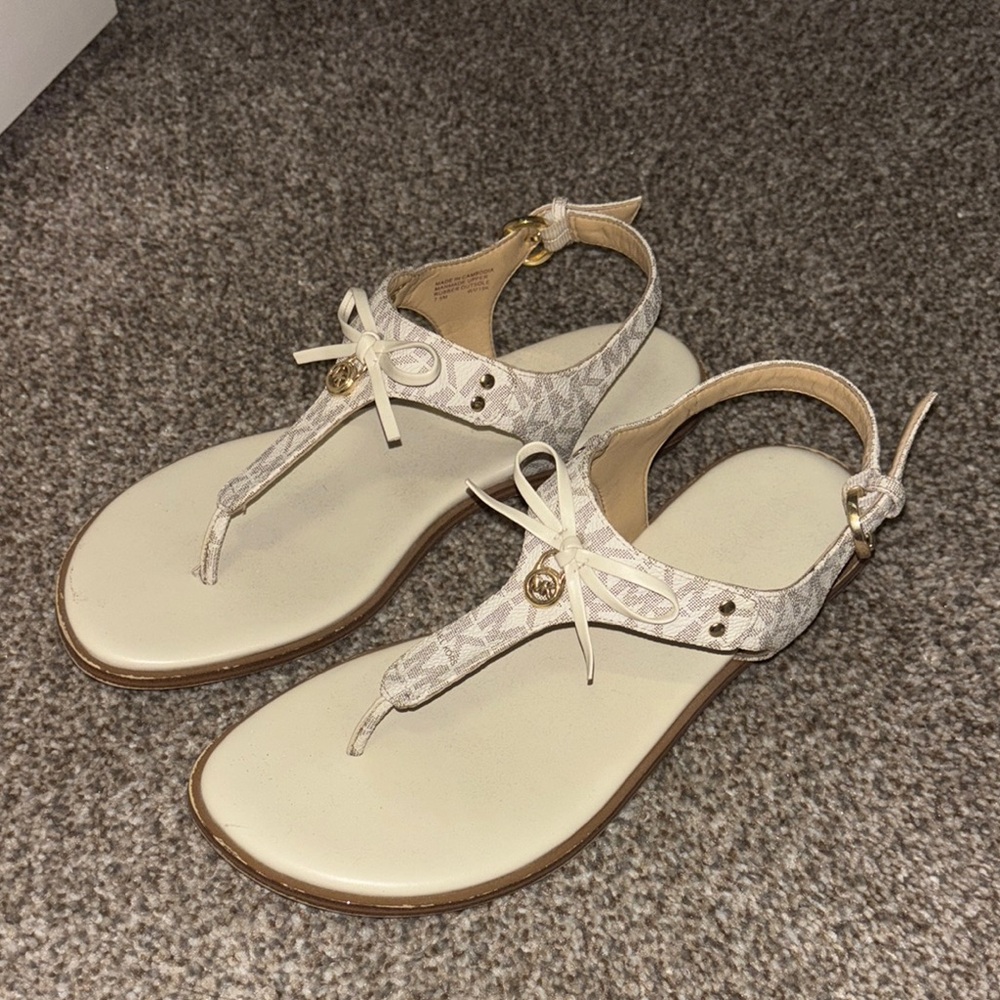 Michael Kors Cream and Tan Sandals